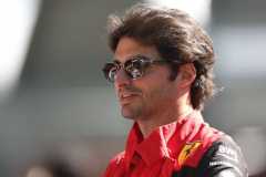 Sainz perpanjang kontrak dengan Ferrari hingga 2024